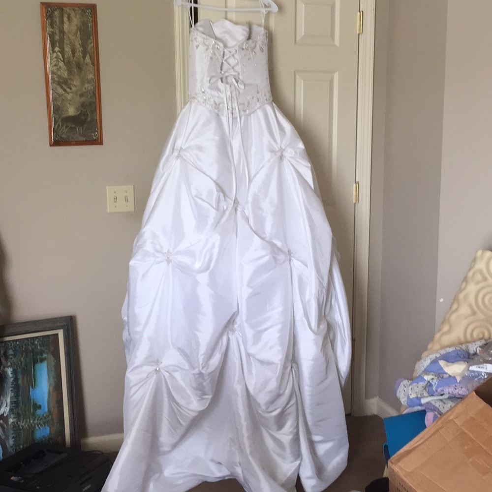 Wedding dress offers accepted